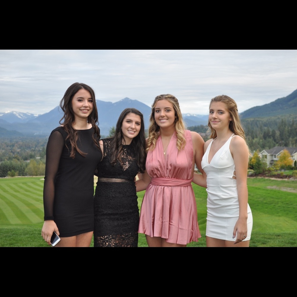 Meet your Posher, Emily